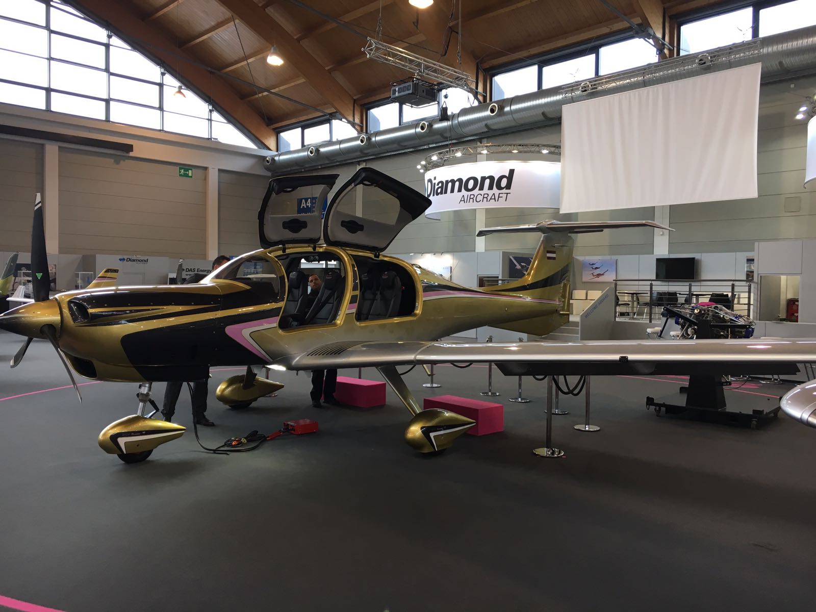 diamond aircraft